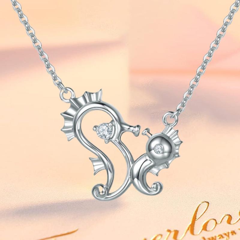 Seahorse Animal Pendant Necklace Daily Accessories Jewelry