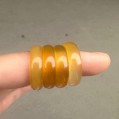 Natural Brazilian Agate Handheld Running Jade And Chalcedony Ring