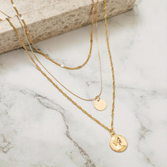 Retro Art Clavicle Chain Alloy Necklace Round Pendant Necklace