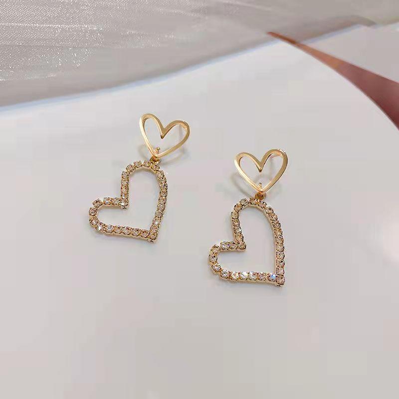 Love Earrings Temperament Stud Earrings Female Versatile Ear Jewelry