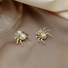 Atmospheric Pearl Spider Earrings Retro Creative Three-dimensional