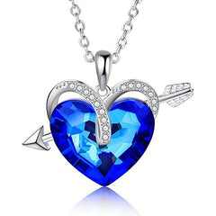 Heart Shaped Couple Pendant Necklace Gift Set