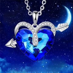 Heart Shaped Couple Pendant Necklace Gift Set