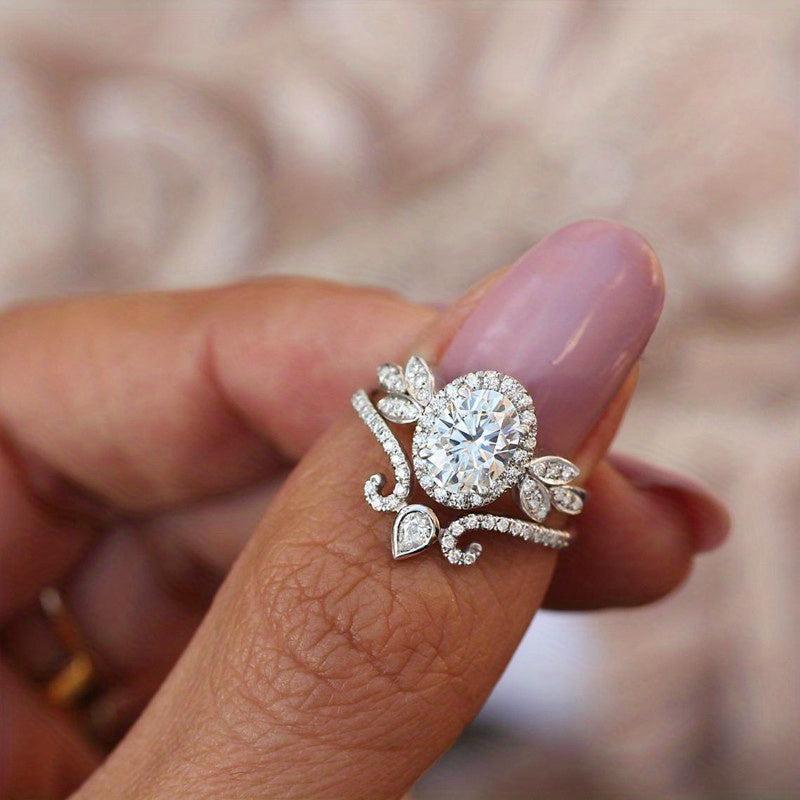 Love-Bearing Set: Women's Wedding Rings
