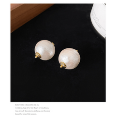 French Pearl Stud Earrings Vintage Niche Ear Jewelry