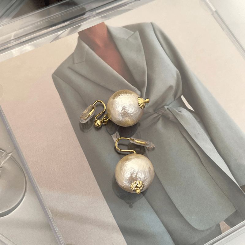French Pearl Stud Earrings Vintage Niche Ear Jewelry