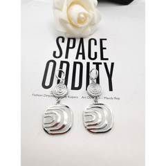 Paris Grandeur Exaggeration Earrings