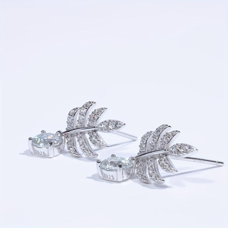 Leaf Moissanite Stud Earrings 925 Sterling Silver