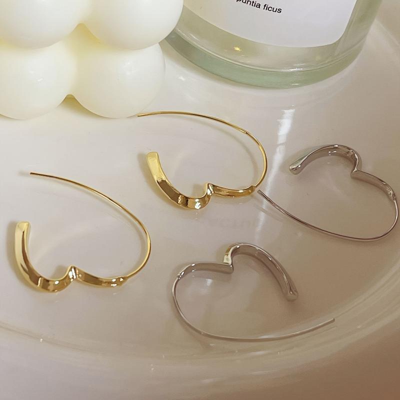 Versatile Retro Metal Love Earrings with Ear Hook