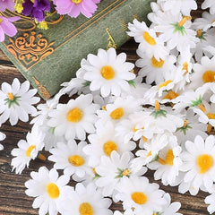 50pcs Small Daisy Confetti for Memorable Party