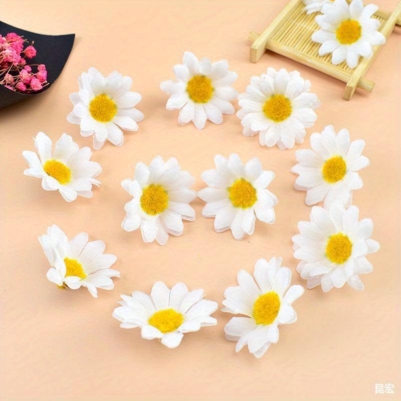 50pcs Small Daisy Confetti for Memorable Party
