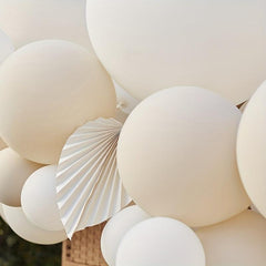 134pcs Milk Latex Balloon Set Holiday Birthday Party Decoration