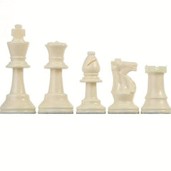 32 Plastic Chess Pieces Set