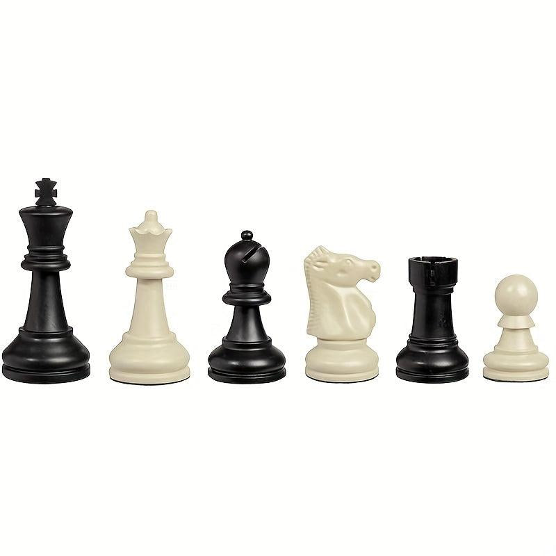 32 Plastic Chess Pieces Set