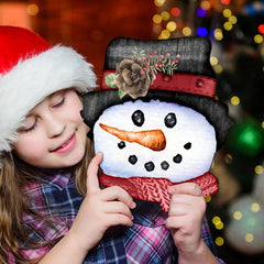 Adorable Wooden Snowman Pendant for Festive Cheer