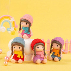 4pcs Mini Cartoon Girl Doll Figures Micro Landscape Decoration