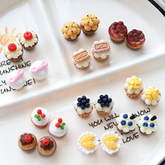 11pcs Mixed Resin Dollhouse Kitchen Accessories Create Your Own 3D Cake Decor