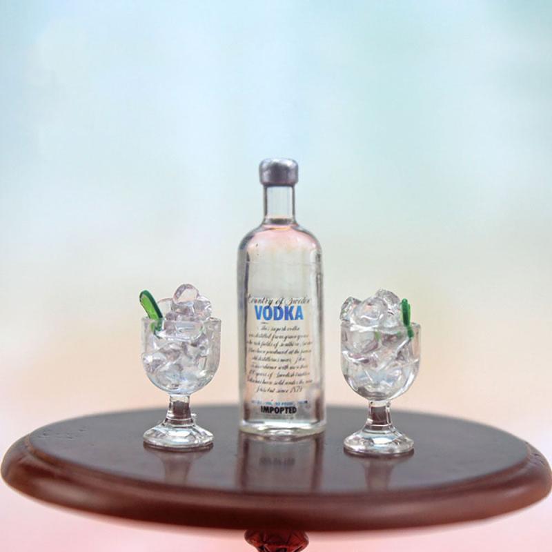 Dollhouse Vodka Bottle & Wine Glass for Ob11 BJD Blythe Decoration