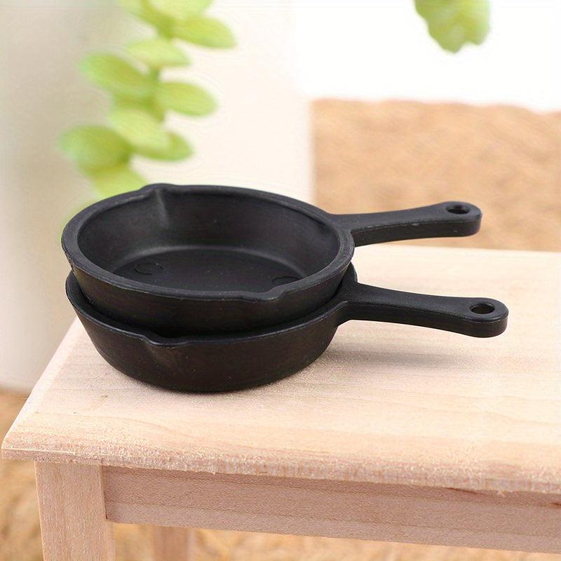 2pcs Dollhouse Kitchen Utensil Pan 1:12 Scale Miniature Cookware Set