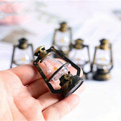 Dollhouse Mini Vintage Style Plastic Kerosene Lamp H 5