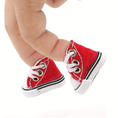 2pcs Mini Finger Shoes Skateboard Elf Doll Shoes Keychains Bird Sneakers Hol