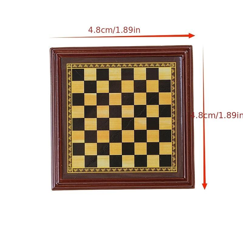 1:12 Doll House Mini Chess Ornaments