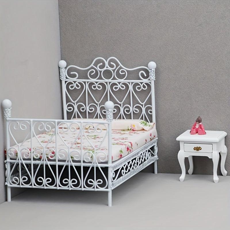Mini Furniture Wrought Iron Double Bed for Doll House