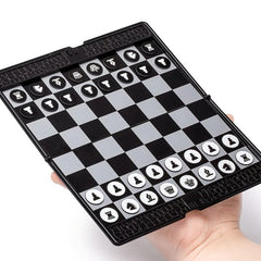 Portable Magnetic Chess Set Thin & Foldable