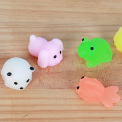 30pcs Mini Squishy Toys Kids Party Favors Random Animals Mini Squishes Toys