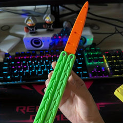 Radish Butterfly Decompression Push Card Small Toy 3D Printing