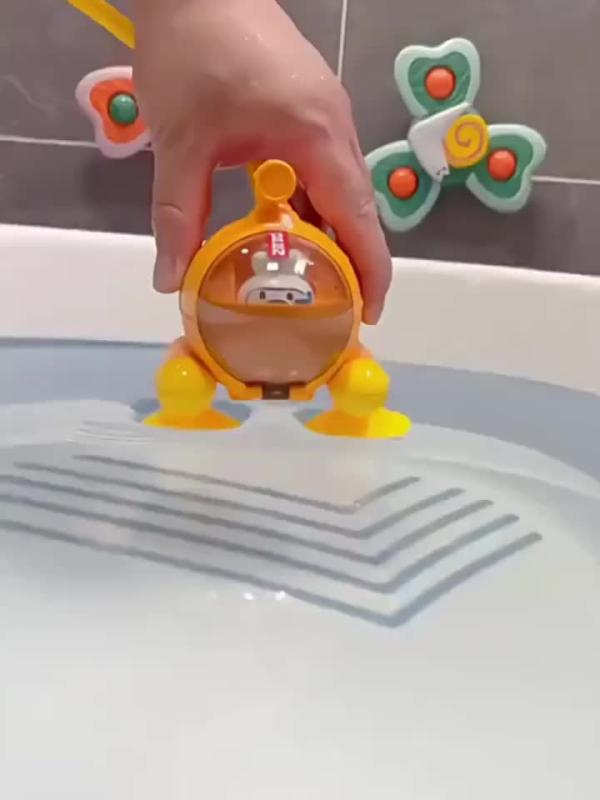 Baby Water Spray Carrot Shower Bath Toy