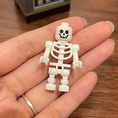 10pcs Skeleton Building Blocks Characters Mini Building Blocks With Weapons