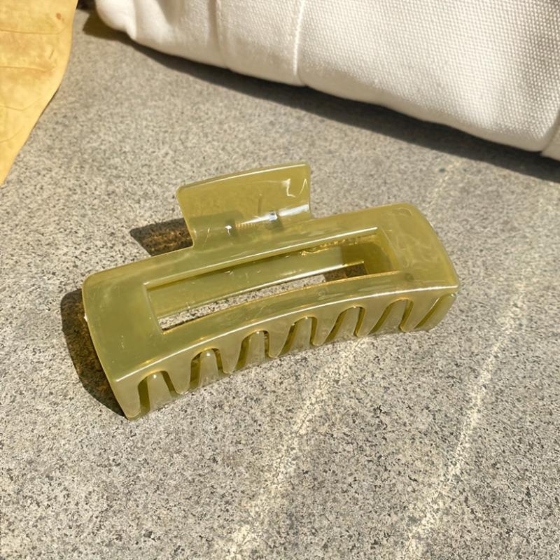 Oversized Hair Claw Clip for Thick Curly Hair