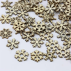 50pcs Mini Wooden Christmas Snowflake Crafts DIY Ornament Fairy Tale Home Decor