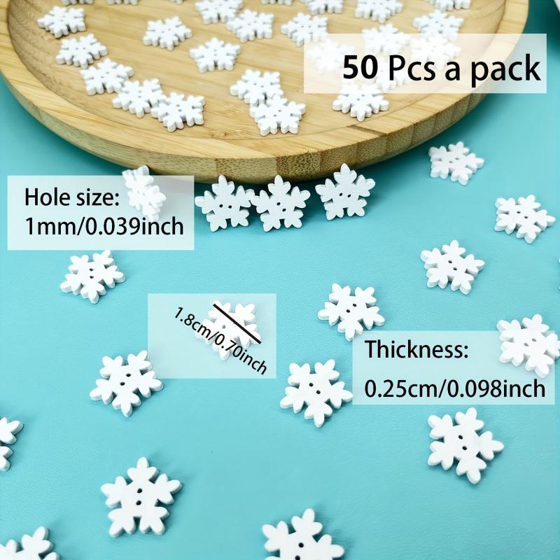 50pcs 1.07in Wooden Christmas Snowflake Buttons DIY Crafts Ornaments Home Decor