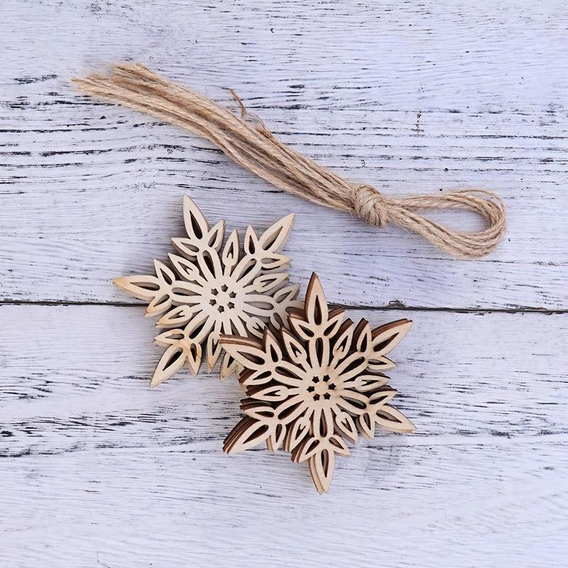 10pcs Wooden Snowflake Ornaments Christmas Tree Hanging Ornaments