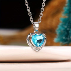 Copper Inlaid Sea Zircon Eternal Heart Women's Necklace Love Shape Pendant
