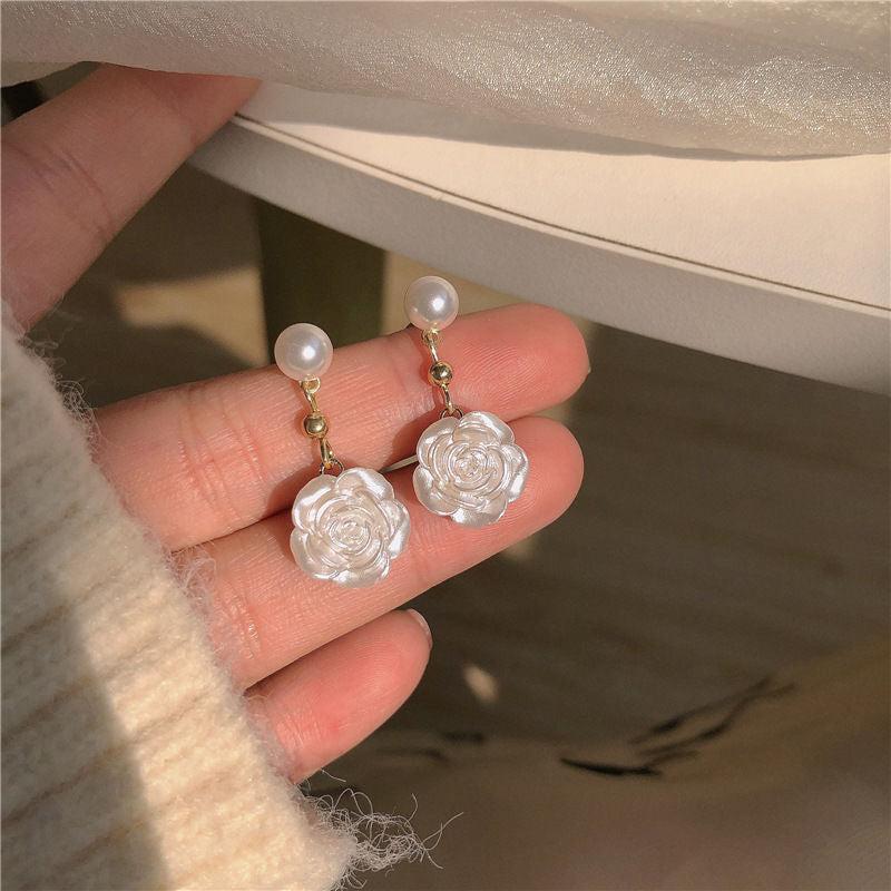 Fairy Camellia Pearl Earrings Mori Sweet Retro Niche Stud Earrings