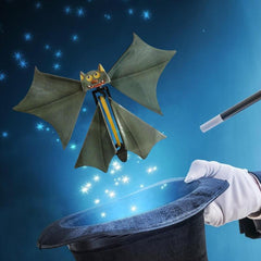 10pcs Clockwork Flying Bats Prank Toys Halloween Party Decor