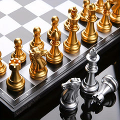 Medieval Chess Set With Chessboard 32pcs Golden Silvery Che...