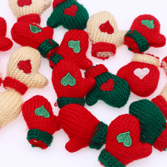 Dollhouse Mini Christmas Gloves Knitted Love Doll Accessories