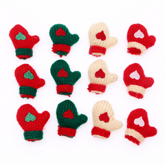 Dollhouse Mini Christmas Gloves Knitted Love Doll Accessories