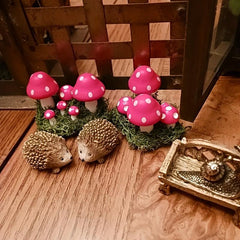 6pcs Fairytale Garden Animal Figurines Hedgehog Mushroom Flower Pots