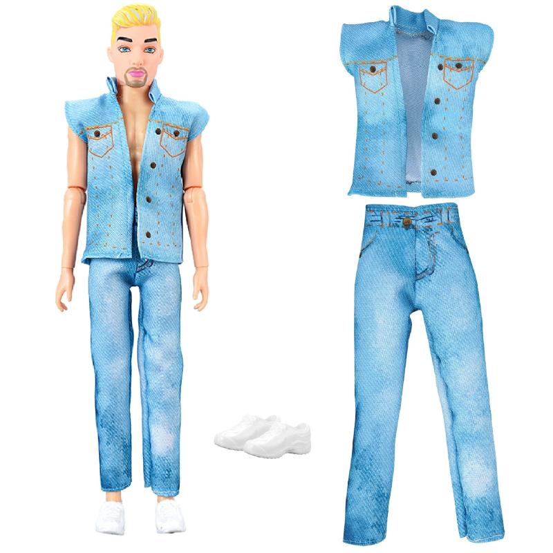 Doll Clothes & Accessories for 11 Dolls