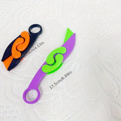 Novel Toy Gravity Folding Claw Creative Toy Claw Butterfly Stress Relief Toy