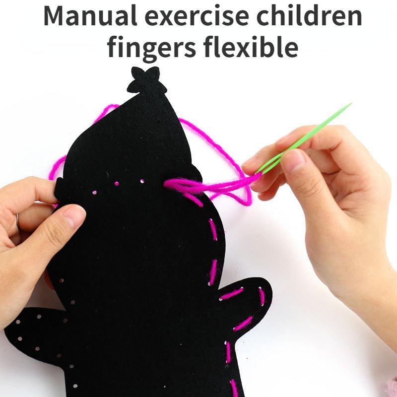 2pcs Christmas Nonwoven Hand Puppet DIY Pack