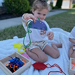 Wooden Lacing Cards Set for Toddlers - Educational Montessori Activity