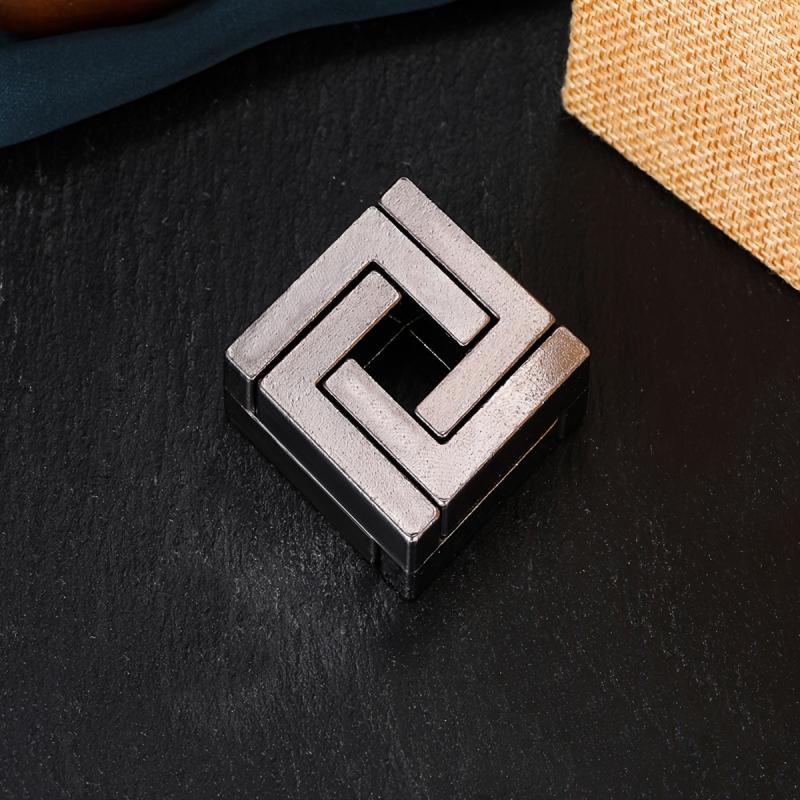 High Difficulty Metal Casting Puzzle Game Toy for Adults