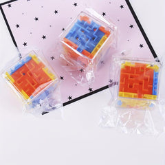 2pcs Stereo Maze Cube Six Sided Intelligence Toy