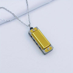 Small Harmonica 4 hole 8 note Necklace Mini Harmonica Playing